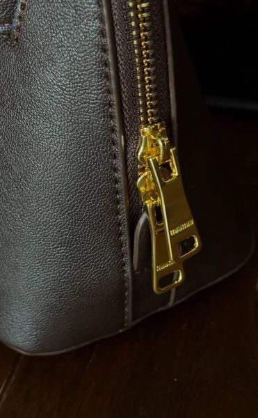 Miu Miu Aventure Nappa Leather Bag Chocolate [оригінальна коробка] miu2491 фото