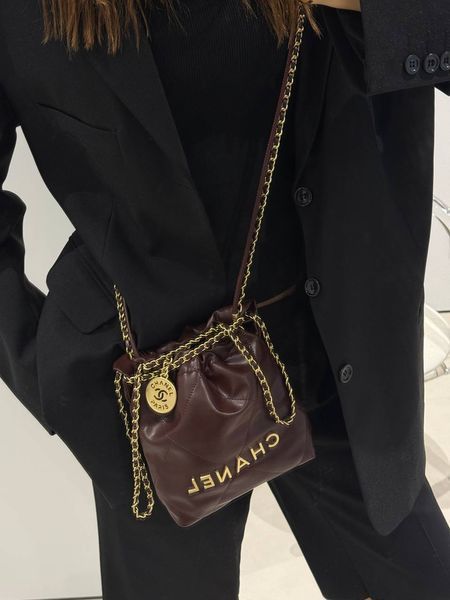Chanel Burgundy Quilted Calfskin Mini 20 Bag Gold Hardware Магнітна Коробка pr2122 фото