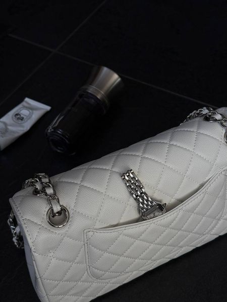 Chanel White Quilted Calfskin Mini 20 Bag Gold Hardware Коробка магніт pr22278 фото