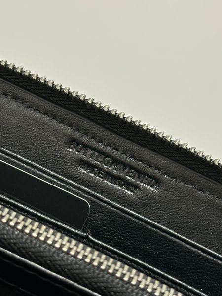 Гаманець Bottega Veneta Intrecciato Piccolo Zip із плетеної гладкої шкіри у чорному кольорі 8818404 фото
