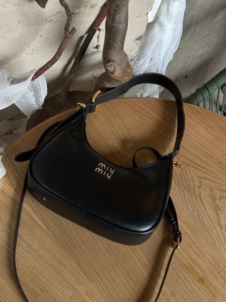 Miu Miu Leather Hobo Bag Black [Ориг Коробка] miu2054 фото