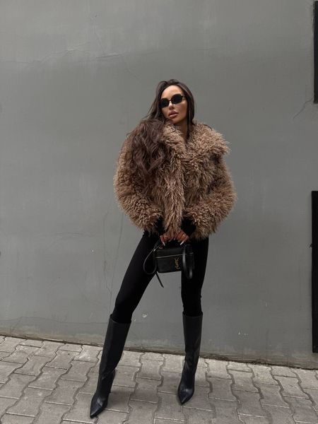 Шуба ZARA  із м'якого, об'ємного штучного хутра 2020 фото