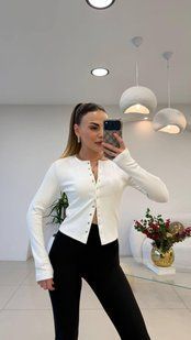 Базова кофточка, яка завжди в тренді 1088 фото