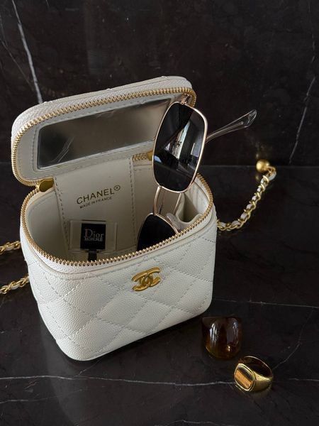 Chanel Classic White Lambskin Pearl Crush Mini Vanity Case [оригінальна коробка] pr0027 фото