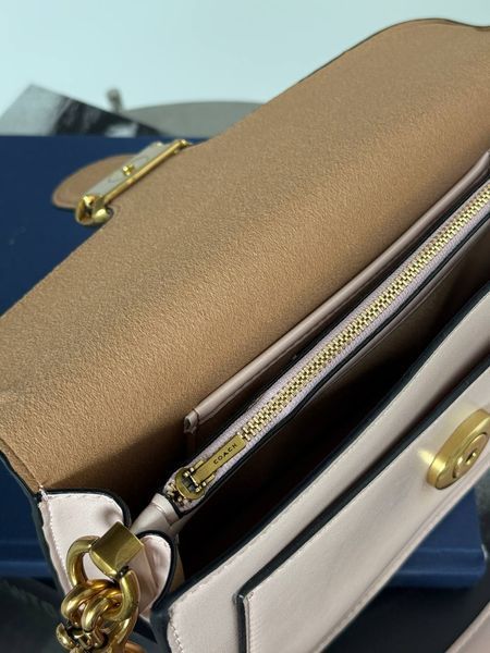 Coach Tabby Shoulder Baby Pink Bag магнітна коробка pr8989 фото