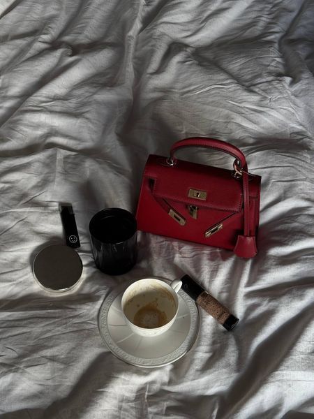 Herm&egrave;s Kelly RED H8099 фото