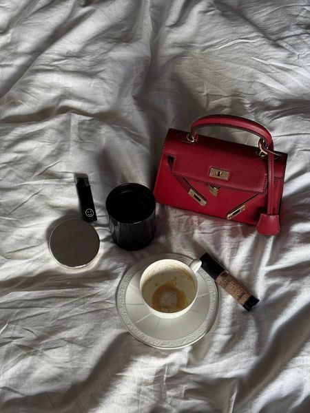 Herm&egrave;s Kelly RED H8099 фото