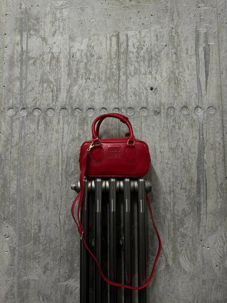Miu MiuArcadie Leather Bag Red[Ориг Коробка] miu2059 фото
