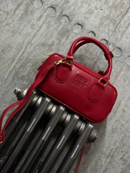 Miu MiuArcadie Leather Bag Red[Ориг Коробка] miu2059 фото
