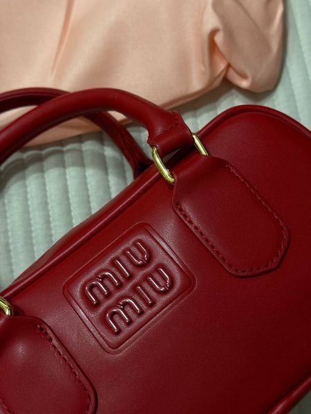 Miu MiuArcadie Leather Bag Red[Ориг Коробка] miu2059 фото