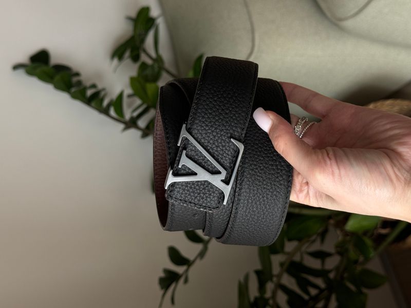 Шкіряний ремінь Louis Vuitton Leather Belt Black/Black із фірмовою металевою пряжкою 6616501 фото
