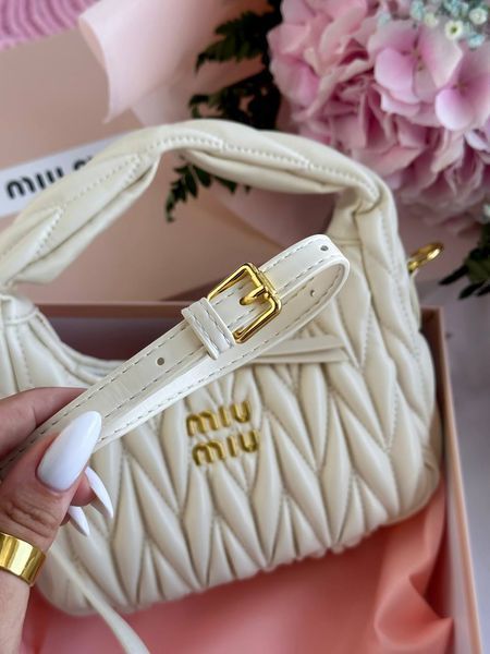 Miu Miu Wander Matelass&eacute; Nappa Leather Mini Hobo BagWhite [оригінальна брендована коробка] miu2441 фото