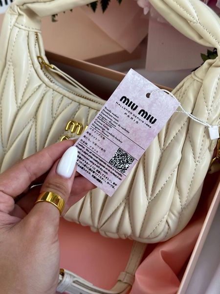 Miu Miu Wander Matelass&eacute; Nappa Leather Mini Hobo BagWhite [оригінальна брендована коробка] miu2441 фото