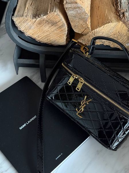 Saint Laurent Gaby Vanity Lacquered Leather Shoulder Bag Black Оригінальна коробка pr7012 фото