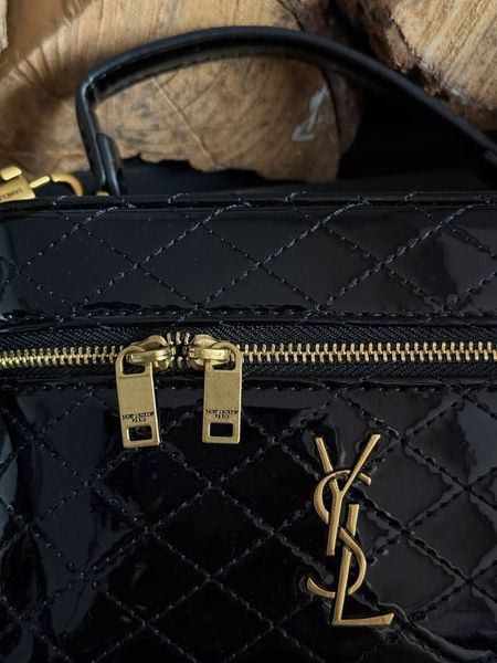 Saint Laurent Gaby Vanity Lacquered Leather Shoulder Bag Black Оригінальна коробка pr7012 фото