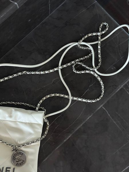 Chanel Milk Quilted Calfskin Mini 20 Bag Silver Hardware Магнітна Коробка pr2980 фото