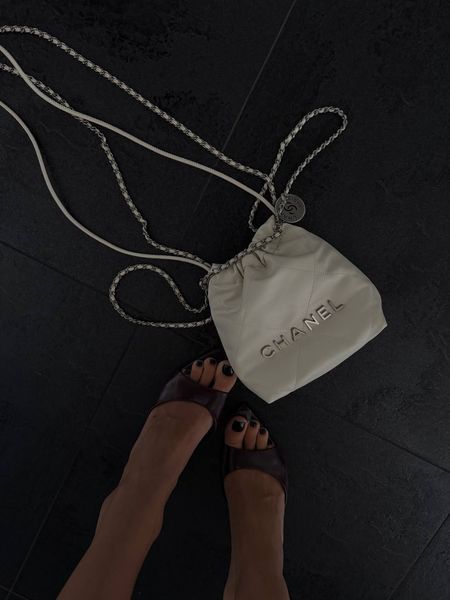 Chanel Milk Quilted Calfskin Mini 20 Bag Silver Hardware Магнітна Коробка pr2980 фото