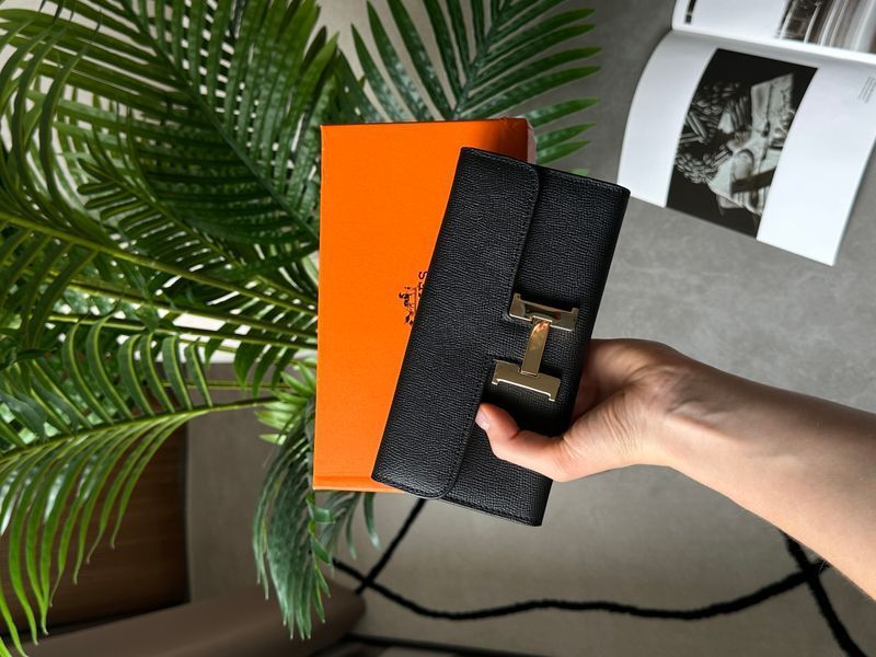 Hermes Constance Long To Go Wallet Black/Gold  882021 фото