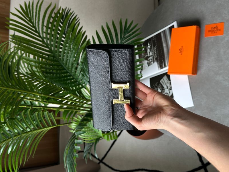 Hermes Constance Long To Go Wallet Black/Gold  882021 фото