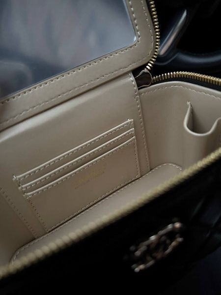 Chanel Classic Black Lambskin Pearl Crush Vanity Bag Black/Gold [оригінальна магнітна коробка] pr2066 фото