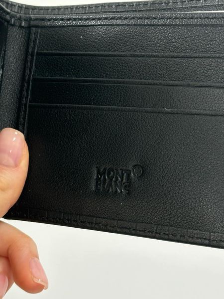 Гаманець Montblanc 8cc з тисненням під крокодила у чорному кольорі 8818605 фото