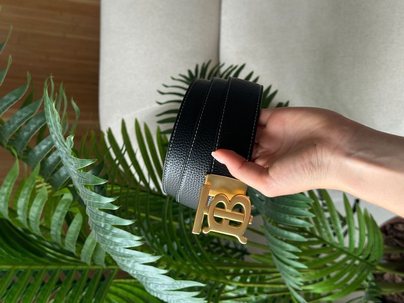 Burberry Leather TB Belt Black/Tan/Gold 661761 фото