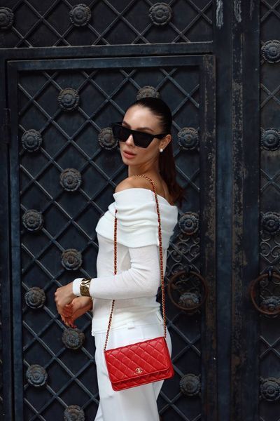 Chanel Classic Wallet on Chain Quilted Caviar Red/Gold Коробка магніт pr22827 фото