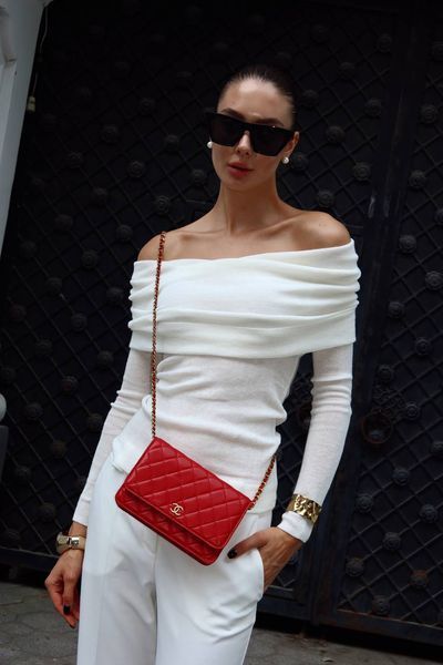 Chanel Classic Wallet on Chain Quilted Caviar Red/Gold Коробка магніт pr22827 фото