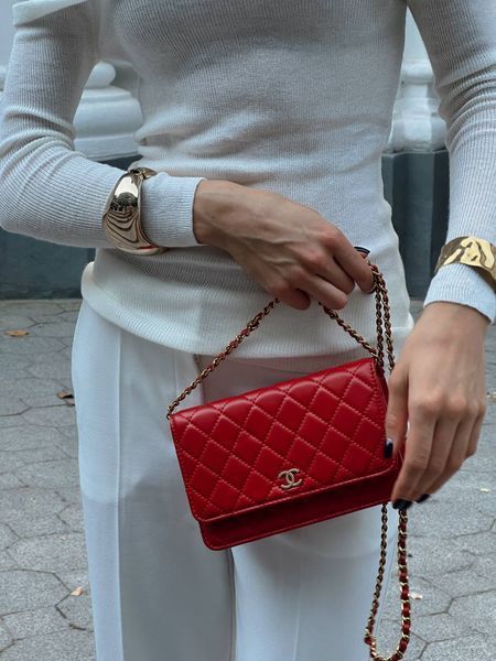 Chanel Classic Wallet on Chain Quilted Caviar Red/Gold Коробка магніт pr22827 фото