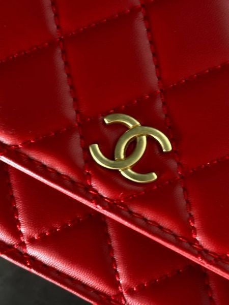 Chanel Classic Wallet on Chain Quilted Caviar Red/Gold Коробка магніт pr22827 фото