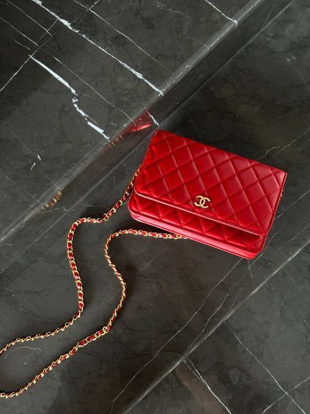 Chanel Classic Wallet on Chain Quilted Caviar Red/Gold Коробка магніт pr22827 фото