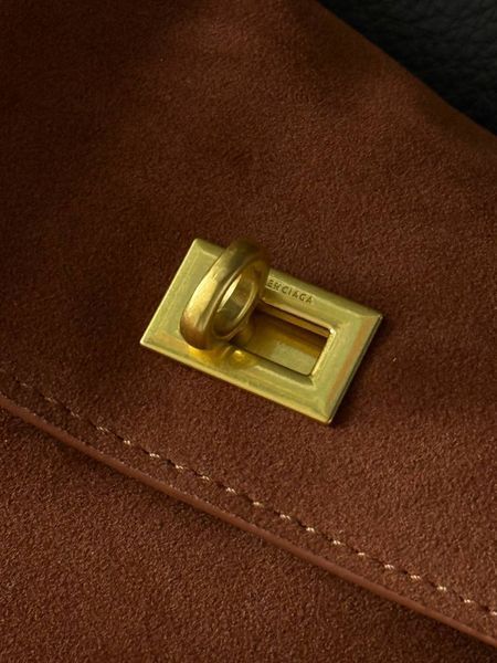 Balenciaga Rodeo Large Suede Brown/Gold Hardware B2112 фото