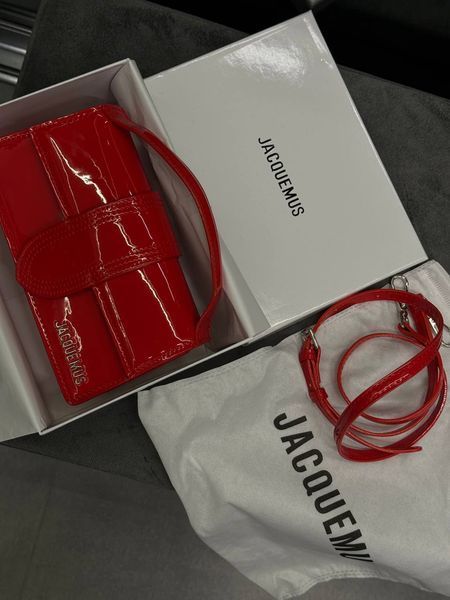 Jacquemus Le Bambino Small Handbag With Adjustable Crossbody red pr1058 фото