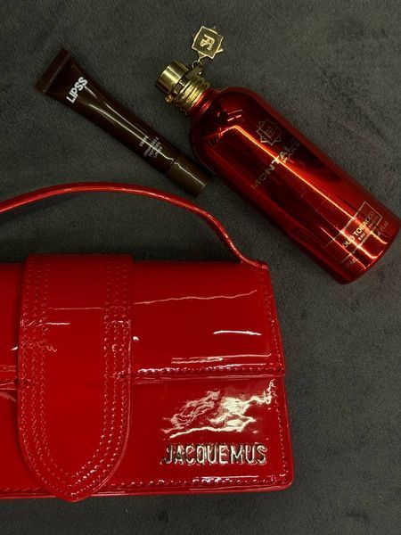 Jacquemus Le Bambino Small Handbag With Adjustable Crossbody red pr1058 фото