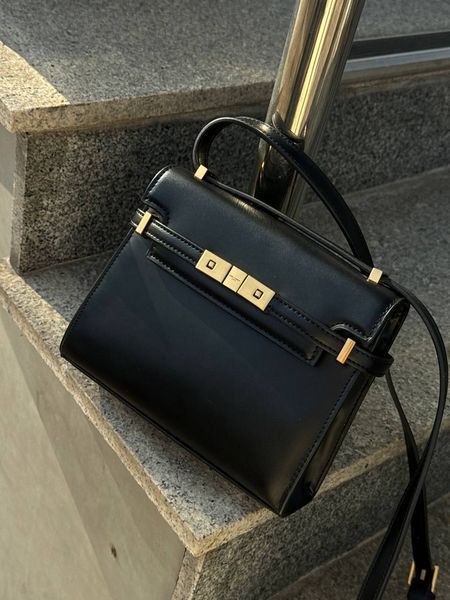 Saint Laurent Manhattan Medium Leather Shoulder Bag Black pr5120 фото