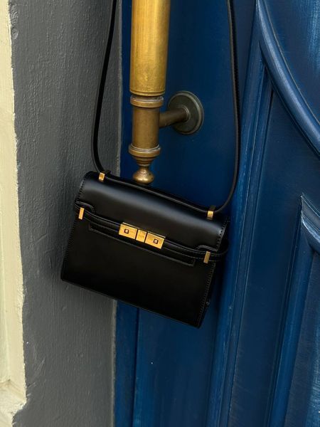 Saint Laurent Manhattan Medium Leather Shoulder Bag Black pr5120 фото