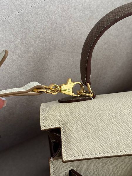 Herm&egrave;s Kelly Магнітна коробка H8219 фото