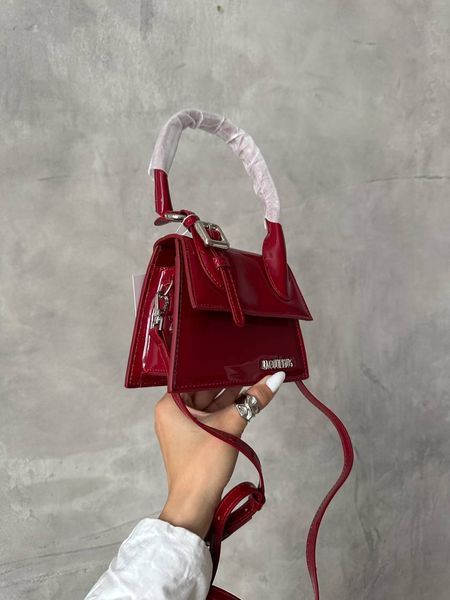 Jacquemus Le Chiquito Moyen Boucle Red pr1019 фото