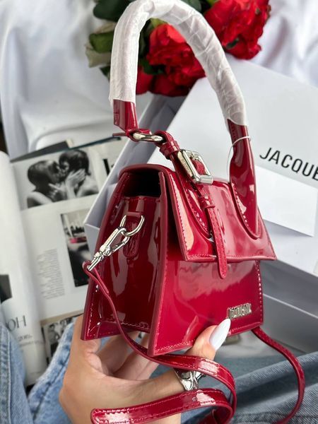 Jacquemus Le Chiquito Moyen Boucle Red pr1019 фото