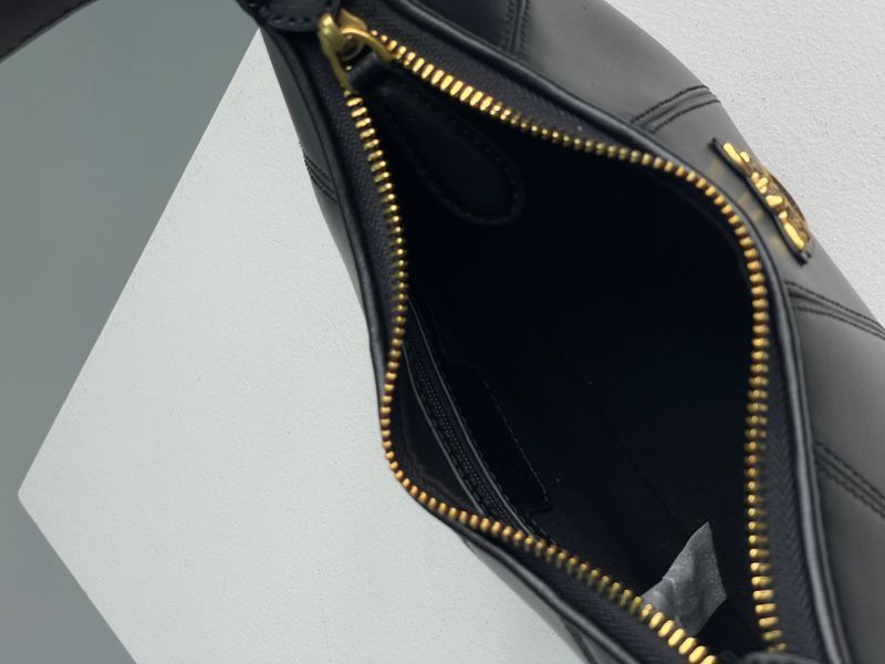 Pinko Hobo Bag Fine Grain Cow Leather Black 99310 фото