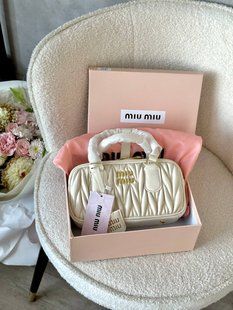 Miu Miu Arcadie Matelass&eacute; Biege [ориг коробка] miu3504 фото