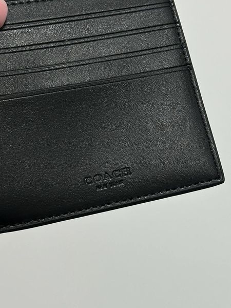 Подарунковий набір Coach 3-в-1 з фірмової канви Signature у чорному дизайні з логотипом. 88176 фото