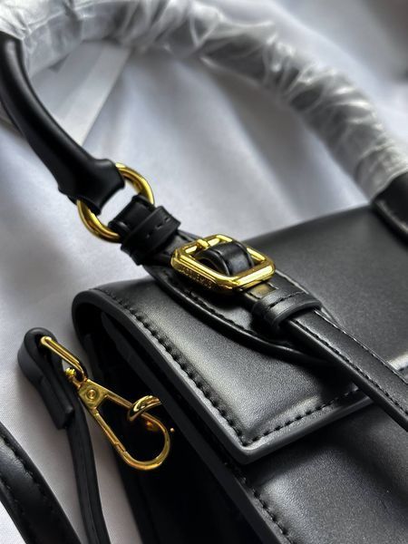 Jacquemus Le Chiquito Moyen Boucle Black pr1015 фото