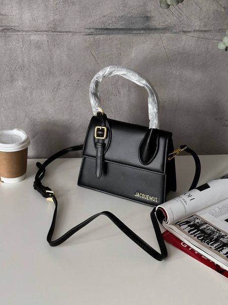 Jacquemus Le Chiquito Moyen Boucle Black pr1015 фото