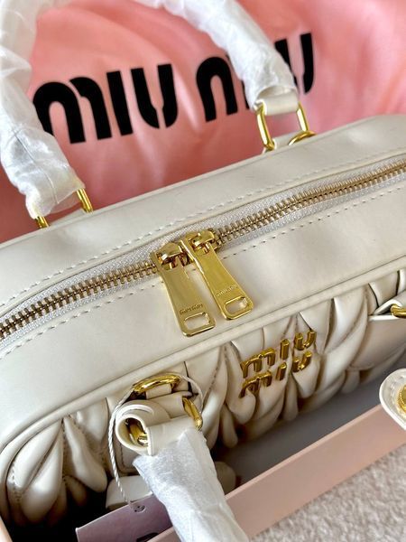 Miu Miu Arcadie Matelass&eacute; Biege [ориг коробка] miu3504 фото