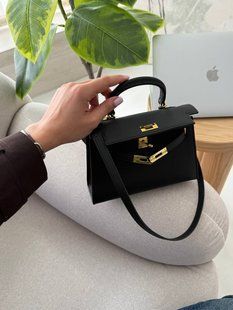 Herm&egrave;s Mini Kelly Black Gold Hardware Магнітна коробка H8212 фото