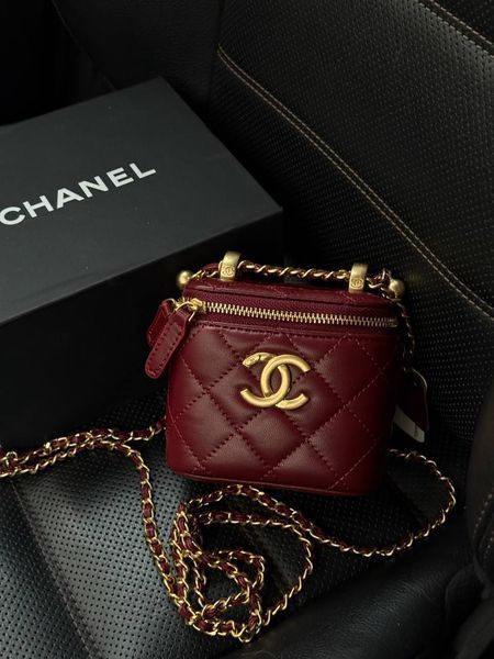 Chanel Classic Burgundy Lambskin Pearl Crush Mini Vanity Case Коробка магніт pr9909 фото