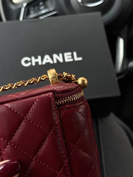 Chanel Classic Burgundy Lambskin Pearl Crush Mini Vanity Case Коробка магніт pr9909 фото