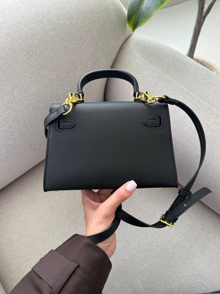 Herm&egrave;s Mini Kelly Black Gold Hardware Магнітна коробка H8212 фото