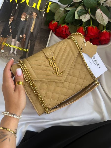 Saint Laurent Leather Envelope Chain Bag Beige pr5110 фото